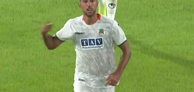 بمشاركة كوكا.. ألانيا سبور يخسر من سيفاس بثلاثية في الدوري التركي