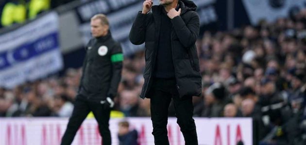 جوارديولا: مانشستر سيتي ليس في وضع يسمح له بالتفكير في أن يكون بطلا