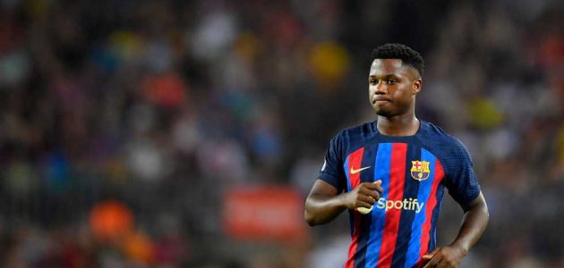 فاتي: نحن برشلونة ولا نخاف من مانشستر يونايتد.. وهذا سبب غضبي أمام قادش