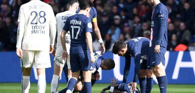 لو باريزيان: نيمار يغيب عن مواجهة بايرن ميونيخ في دوري الأبطال