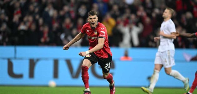 تقنية الفيديو تنقذ حياة حكم مواجهة ليفركوزن ضد بايرن ميونيخ