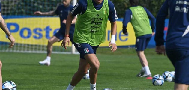 التشكيل – هداف الدوري الأرجنتيني يقود هجوم إيطاليا.. وماجواير يدافع عن شباك إنجلترا